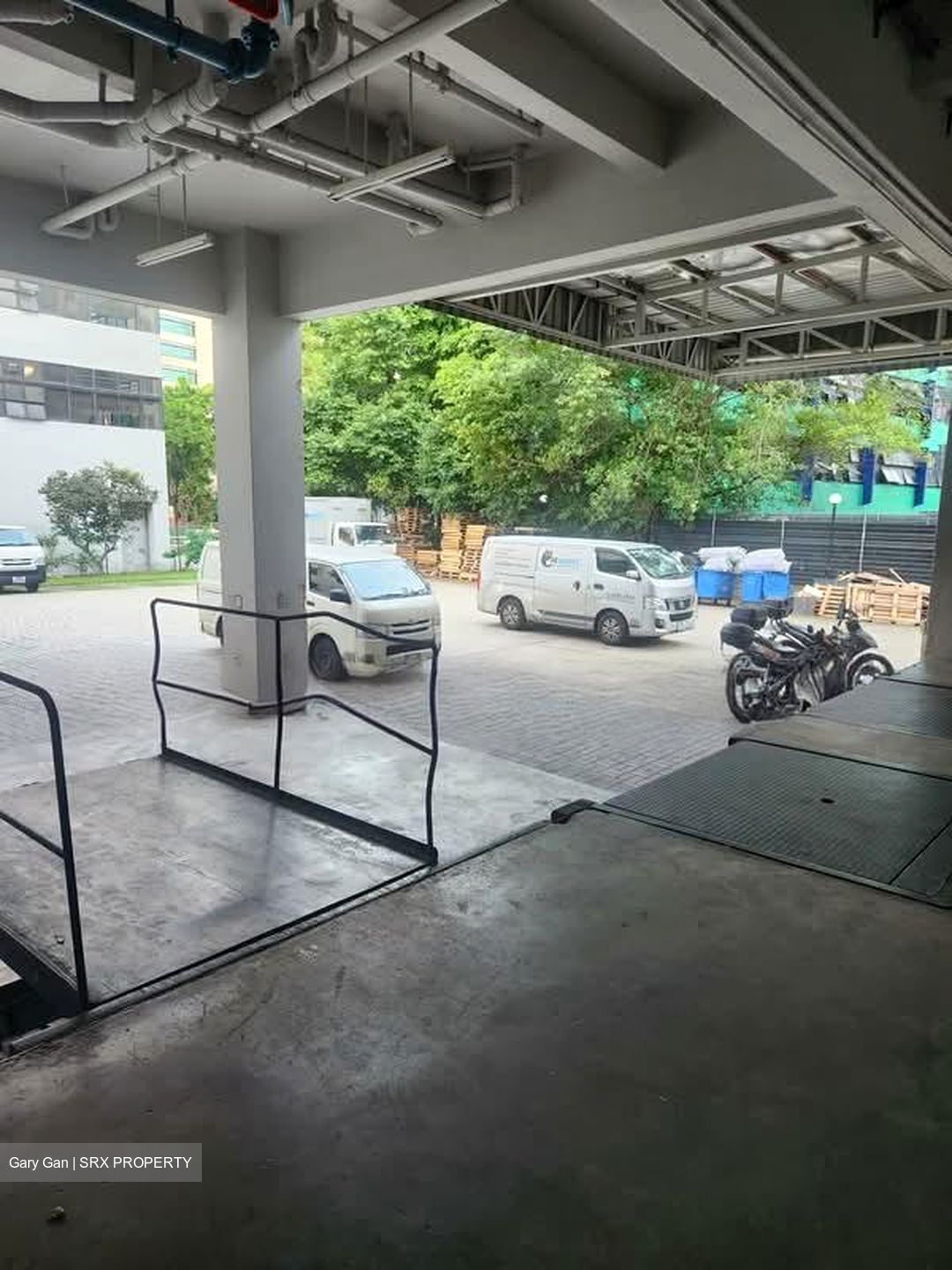 Joo Seng Road (D13), Factory #558764001